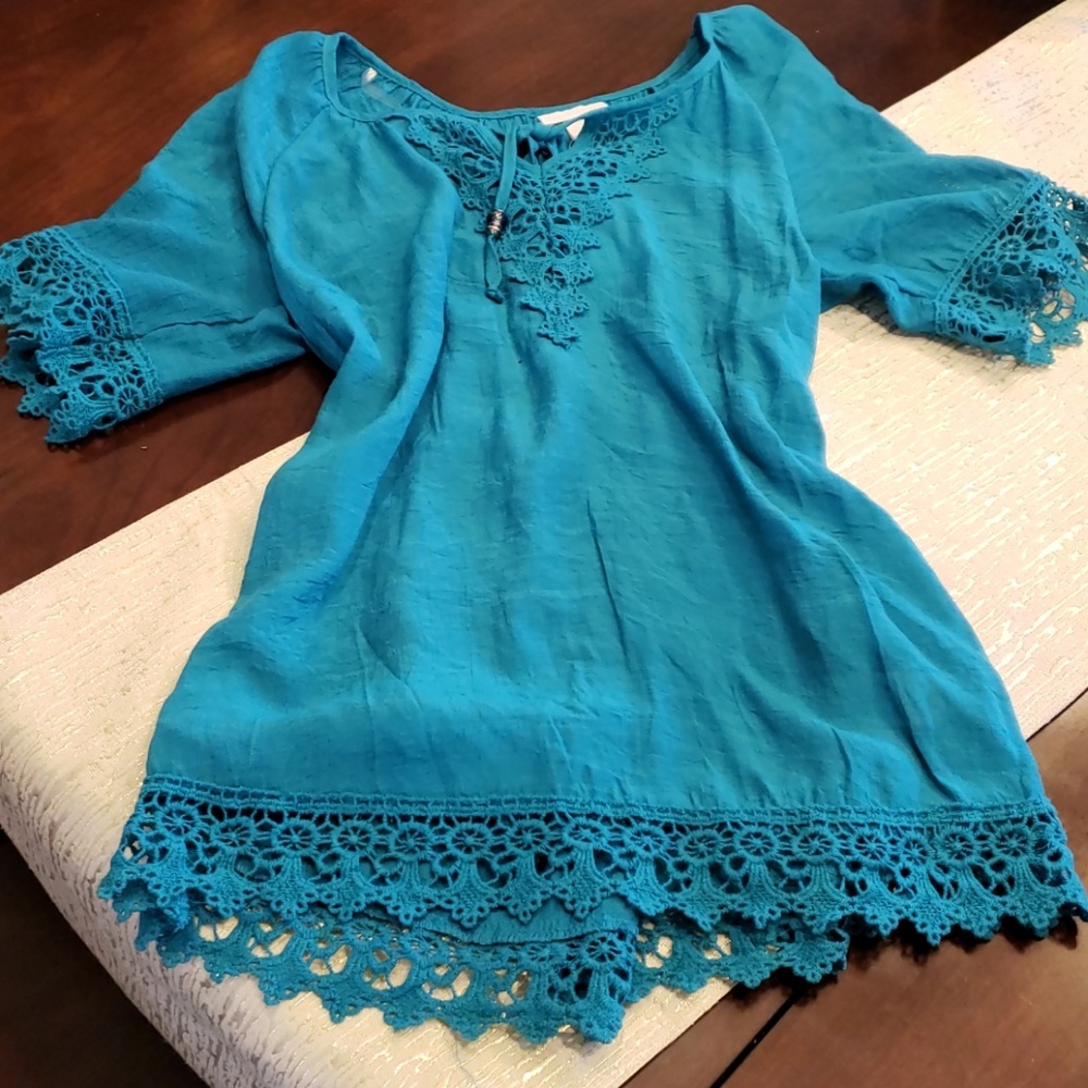 Turquoise lace embellished blouse